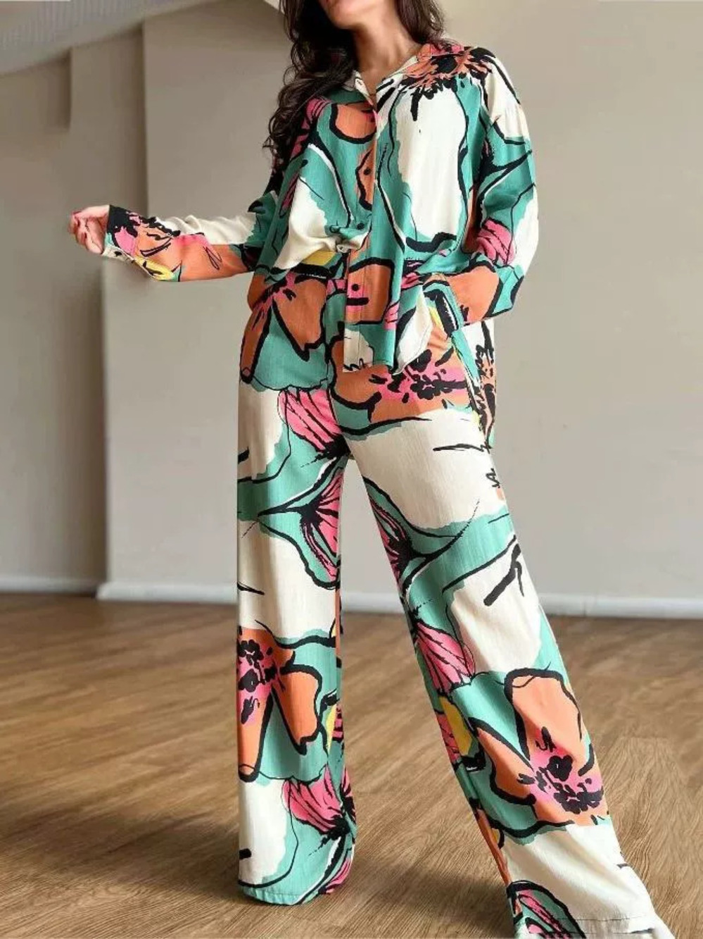 Forever 21 Plus Size Printed Blouse High-Waist Wide-Leg Pants Set